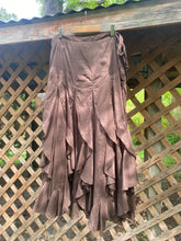 Load image into Gallery viewer, Y2K chocolate ruffled maxi skirt
