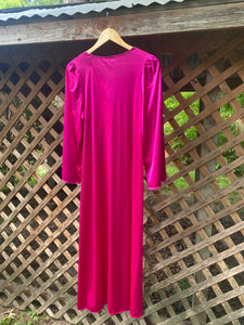1970’s vanity fair nightgown
