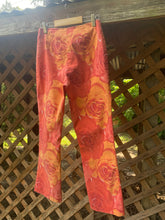 Load image into Gallery viewer, 1990’s rose printed front zip up pants
